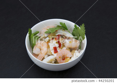 酸橘汁醃魚 44250201