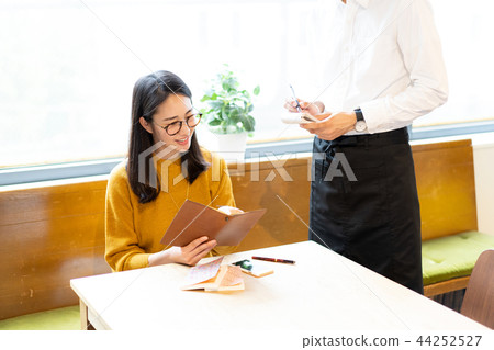 咖啡館女性生活方式 咖啡館女性生活方式 44252527