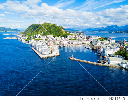 Alesund aerial panoramic view Alesund aerial panoramic view 44253243