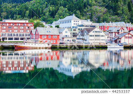 Odda town near Trolltunga Odda town near Trolltunga 44253337