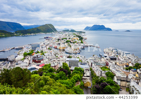 Alesund aerial panoramic view Alesund aerial panoramic view 44253399