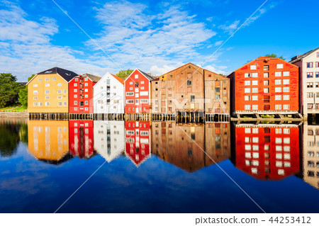 Old houses in Trondheim Old houses in Trondheim 44253412