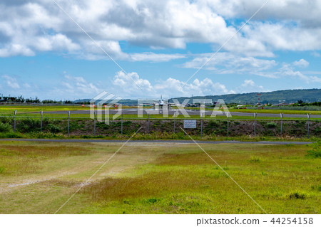 Kikai機場起飛 44254158