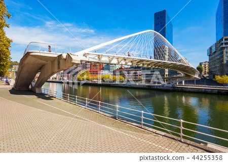 Nervion River embankment in Bilbao Nervion River embankment in Bilbao 44255358