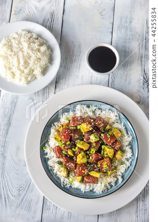 Portion of poke - traditional Hawaiian dish 44255834