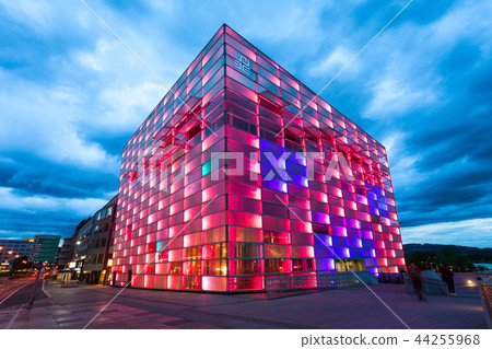Ars Electronica Center, Linz 44255968