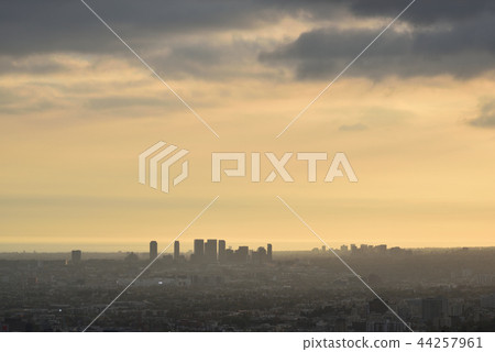 Los Angeles Sunset from Griffith Observatory Los Angeles Sunset from Griffith Observatory 44257961