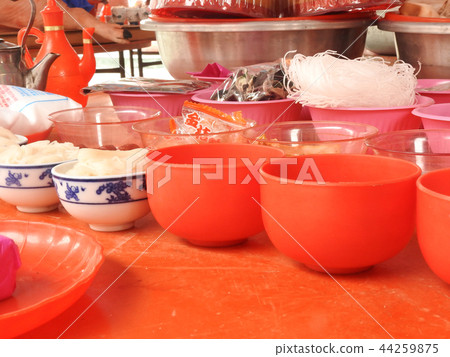 Taiwan religion and culture. Worship the god. 44259875