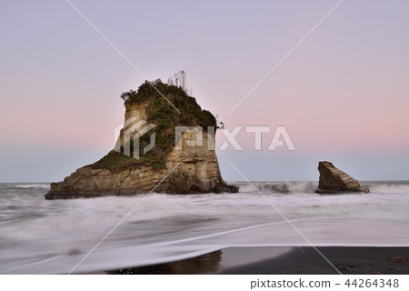 Tsutsugaura's Married Rocks Atsumi,千葉縣Tsutsugaura Sunset View Tsuzagaura's Sunset Tsutsugaura's Married Rocks Atsumi,千葉縣Tsutsugaura Sunset View Tsuzagaura's Sunset 44264348