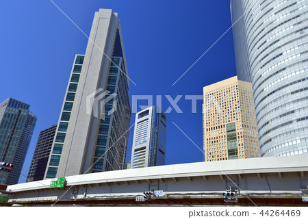 [東京都中央區銀座]鹽野木橋十字路口，首東高速公路和建築物 44264469