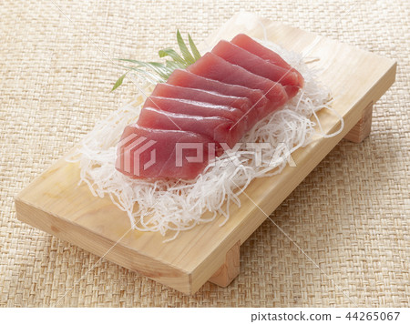 Kihadamagro's Sashimi Kihadamagro's Sashimi 44265067