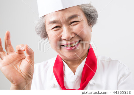 Establishment of restaurant, portrait of woman chef 44265538