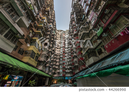 Hong Kong Monster Mansion 44266998