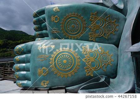 涅ana雕像 涅ana雕像 44267158