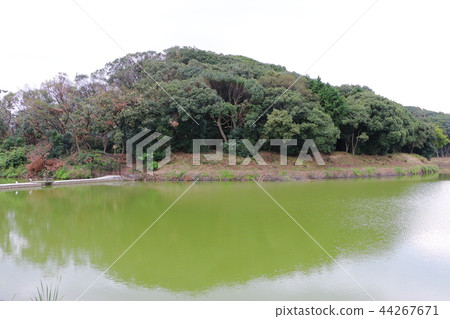 Burial Mounds and Nisan Zui Ancient Tombs Burial Mounds and Nisan Zui Ancient Tombs 44267671