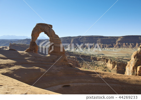 Delicate Arch (US) Delicate Arch (US) 44269233