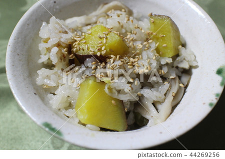 土豆飯 土豆飯 44269256