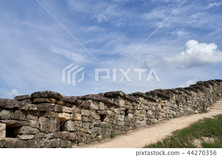 Walls of Gochang-eup Castle 44270356