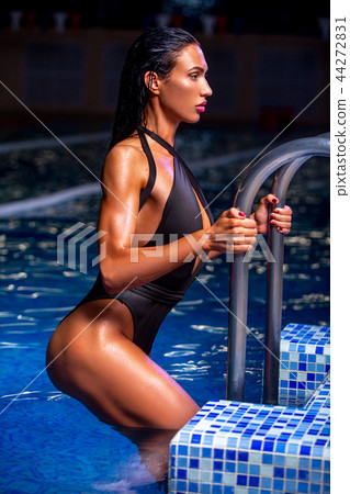 X7650_SU1HXzAzOTMtMDA.jpg 44272831