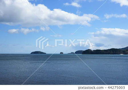 Shizugawa bay 44275003