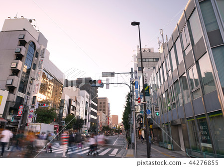 Tokyo cityscape in Japan I want to see the cityscape from Mejiro Dori (left from Mejiro station) Tokyo cityscape in Japan I want to see the cityscape from Mejiro Dori (left from Mejiro station) 44276855