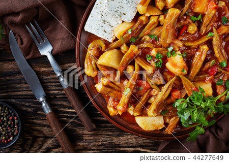 okra tomato stew with potato, close-up okra tomato stew with potato, close-up 44277649