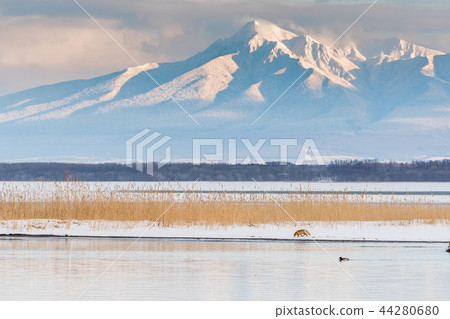 Shari-dake and Lake Bing lake in winter Shari-dake and Lake Bing lake in winter 44280680