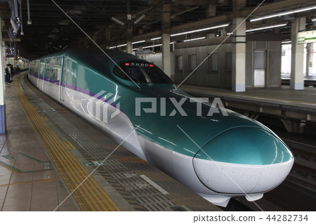 Hokkaido Shinkansen H5 series Hokkaido Shinkansen H5 series 44282734