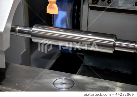 The CNC cylindrical grinding machine The CNC cylindrical grinding machine 44282869