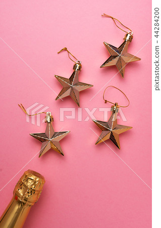 Happy New Year Celebration 44284200