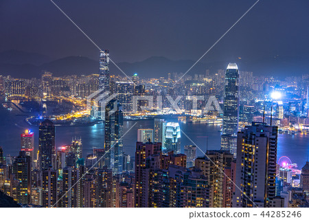 Hong Kong night view from Victoria Peak 44285246