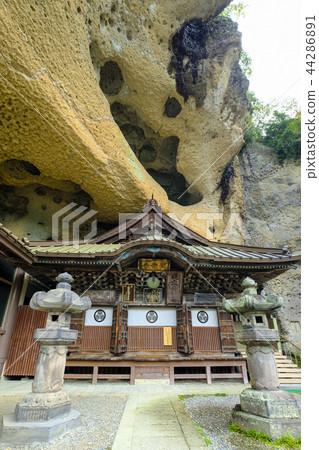 Otani Kannon (vertical) Otani Kannon (vertical) 44286891