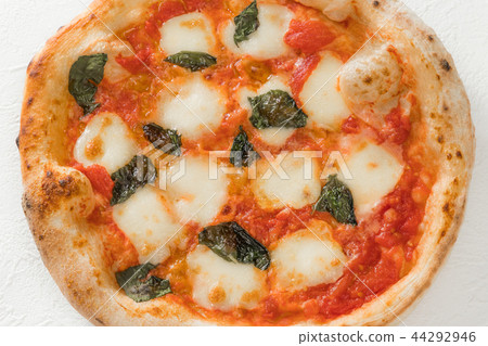 Pizza Italian home-made pizza Pizza Italian home-made pizza 44292946