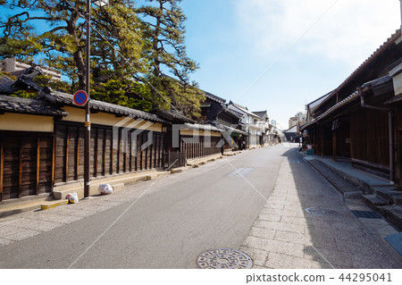 The streets of Arimatsu The streets of Arimatsu 44295041