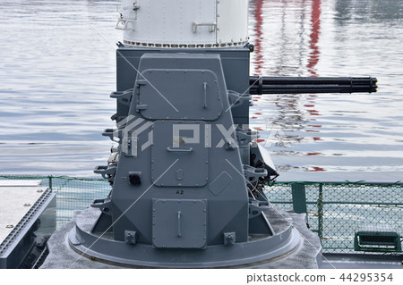 Escort ship abalone 44295354