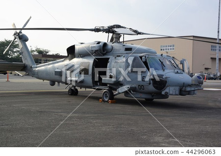 US Navy patrol helicopter MH-60R Sea Hawk 44296063
