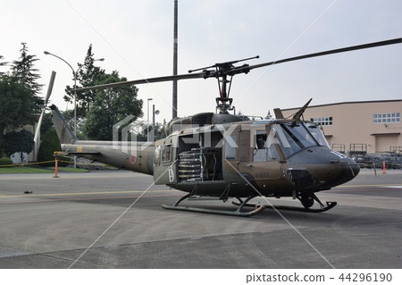 地面自衛隊UH-1J多用途直升機 地面自衛隊UH-1J多用途直升機 44296190