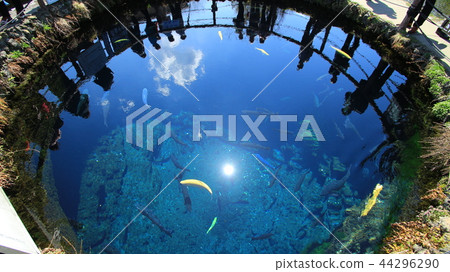 Oshino Hakkai Shadows and the sun reflected in the water surface Yamanashi Prefecture Japan Oshino Hakkai Shadows and the sun reflected in the water surface Yamanashi Prefecture Japan 44296290