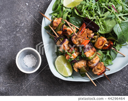 Fresh salad plate with mixed greens with chicken 44296464