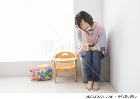 懊惱的護士 懊惱的護士 44296990