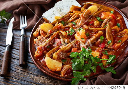 Greek okra stew with potato, close-up 44298049