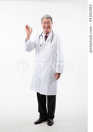 男醫生肖像,醫院諮詢 男醫生肖像,醫院諮詢 44302062