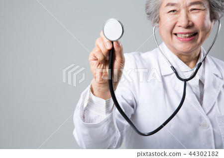 Female doctor portrait, hospital examination consultation 44302182