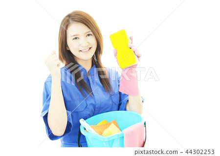 Female cleaner of Guts pose Female cleaner of Guts pose 44302253