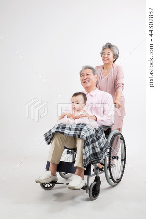 Elderly, Hospital visit, Wheelchair life Elderly, Hospital visit, Wheelchair life 44302832