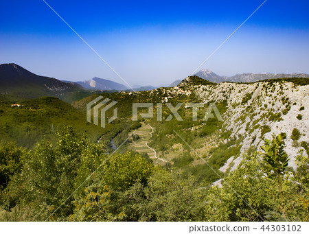 View of the mountain pass in Biokovo in Croatia. 44303102