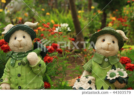 兔子雕像兔子的裝飾品 44303579