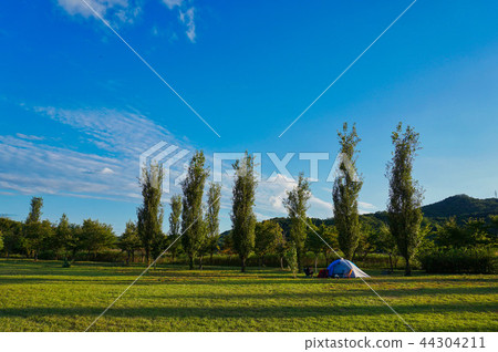 Blue sky Blue sky 44304211