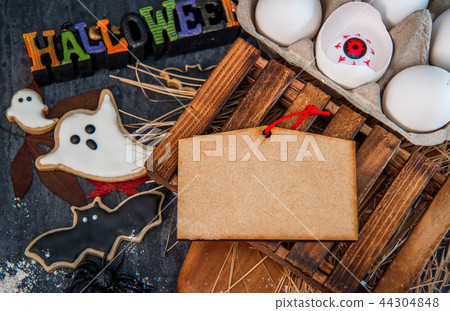 Halloween creative eyeballs mischievous scary egg eyeball in egg Halloween creative eyeballs mischievous scary egg eyeball in egg 44304848