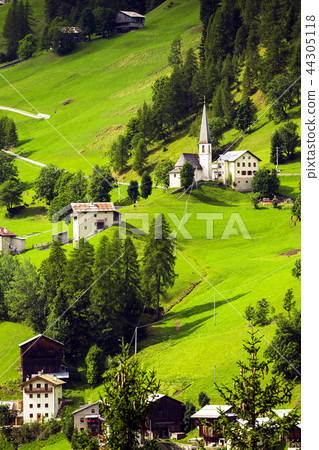 small Italian village 44305118